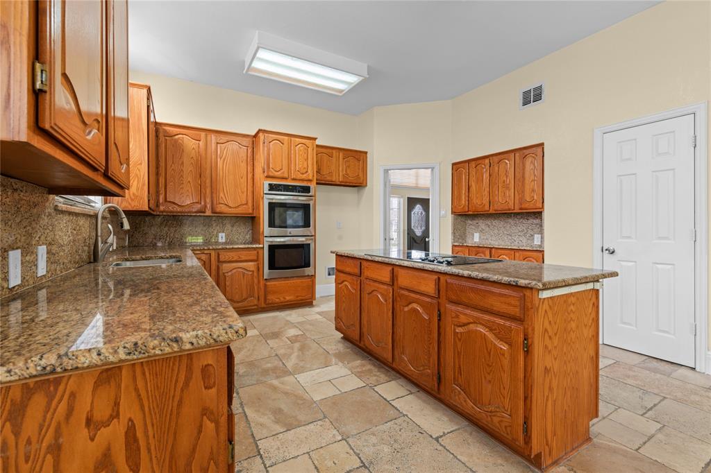 3607 Flagstone Drive Property Photo 6