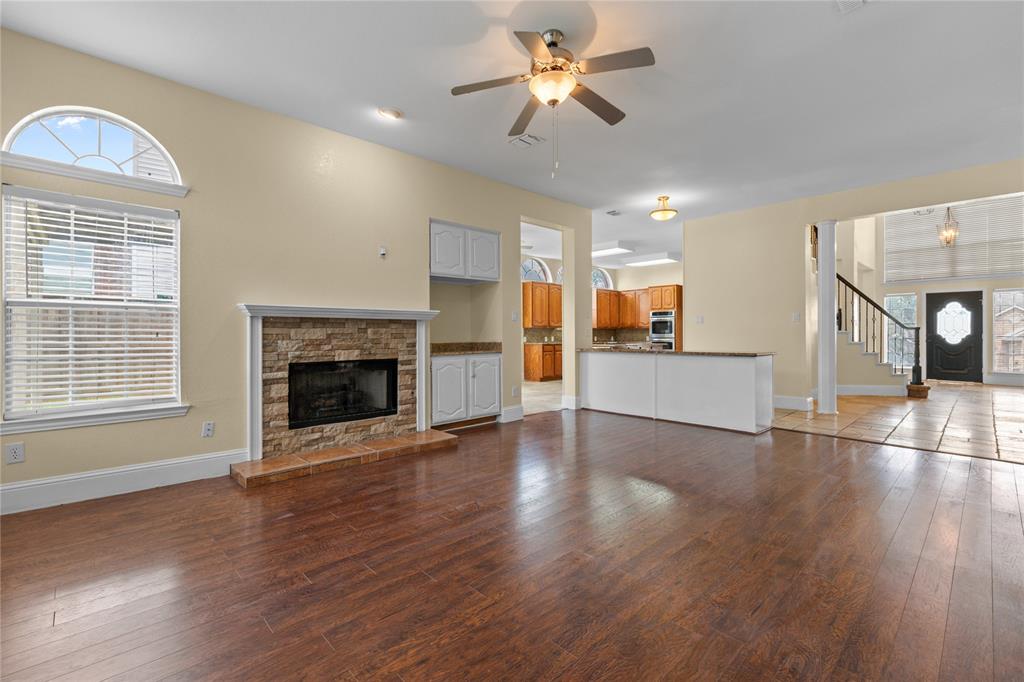 3607 Flagstone Drive Property Photo 8