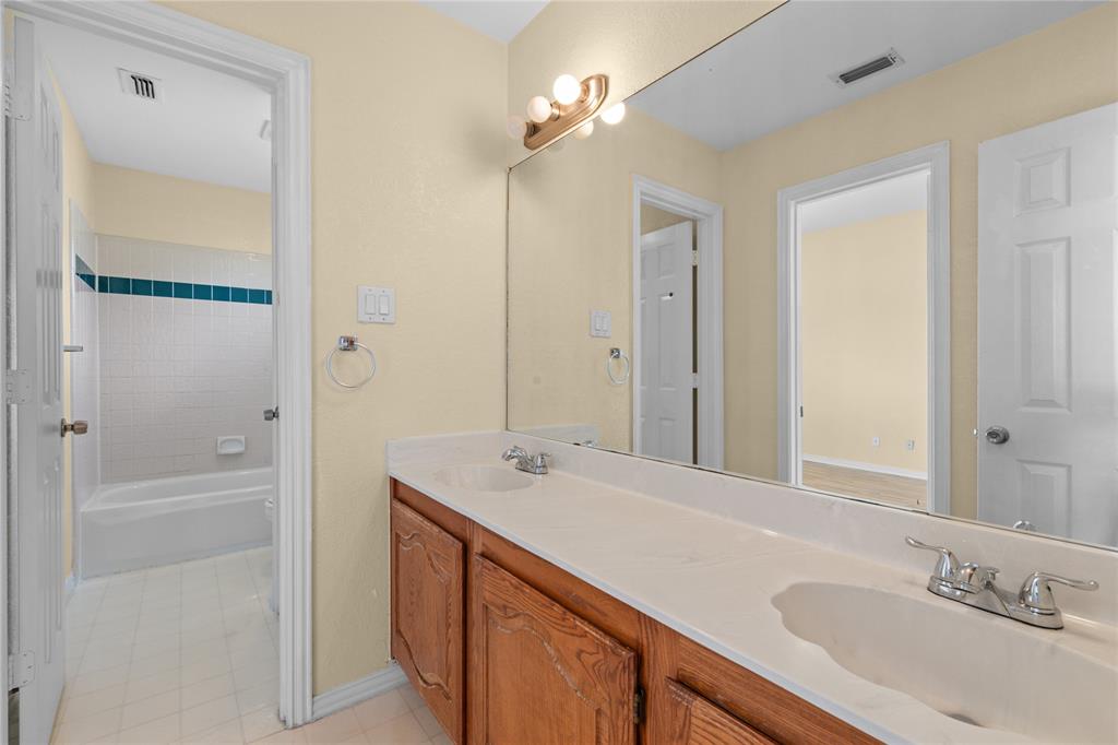 3607 Flagstone Drive Property Photo 20