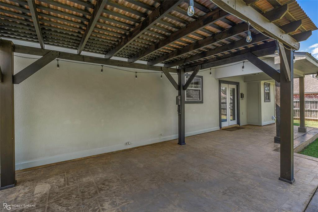 605 Jade Circle Property Photo 3