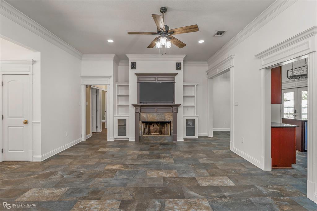 605 Jade Circle Property Photo 9