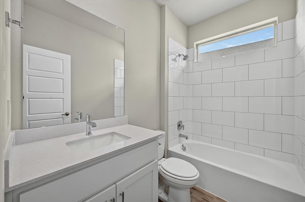 17132 Manzanilla Drive Property Photo 18