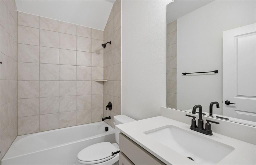 1505 Kadynce Lane Property Photo 18