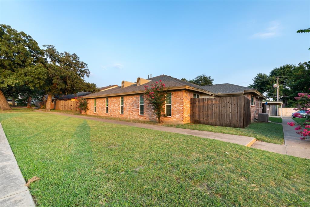 756 E Pecan Street 756 Property Photo 3