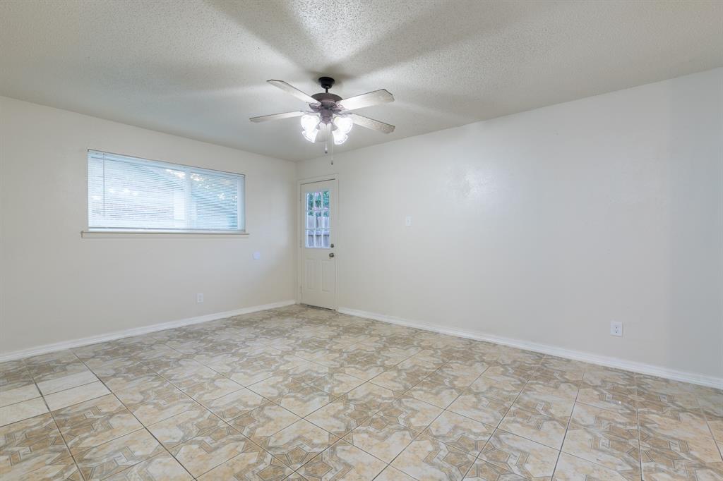 756 E Pecan Street 756 Property Photo 5