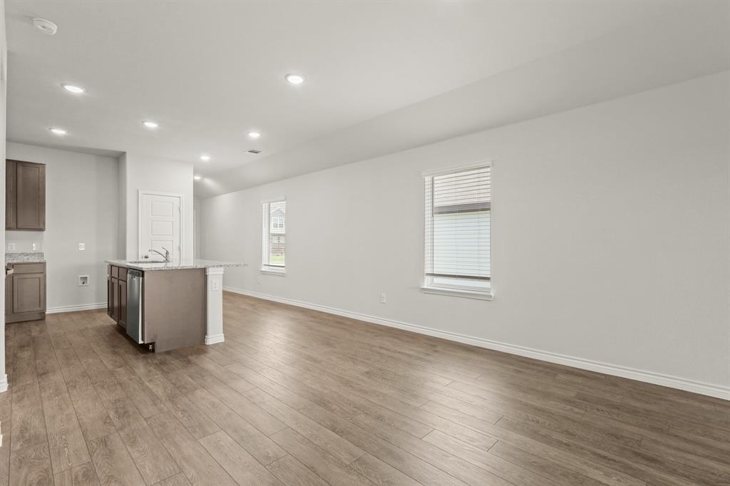 2417 Texas Ash Way Property Photo 4
