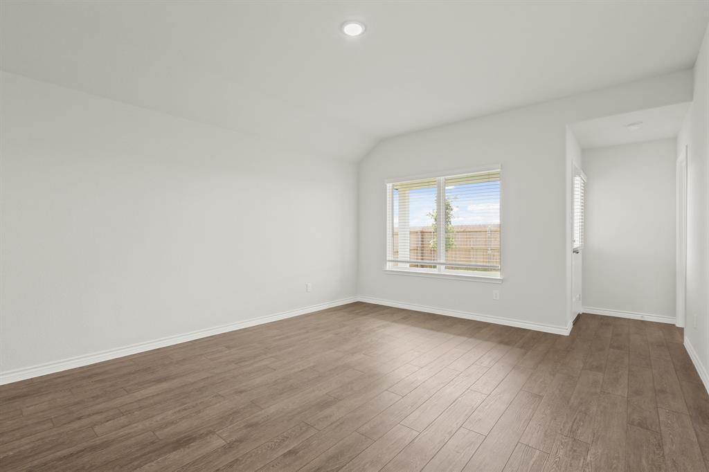2417 Texas Ash Way Property Photo 5