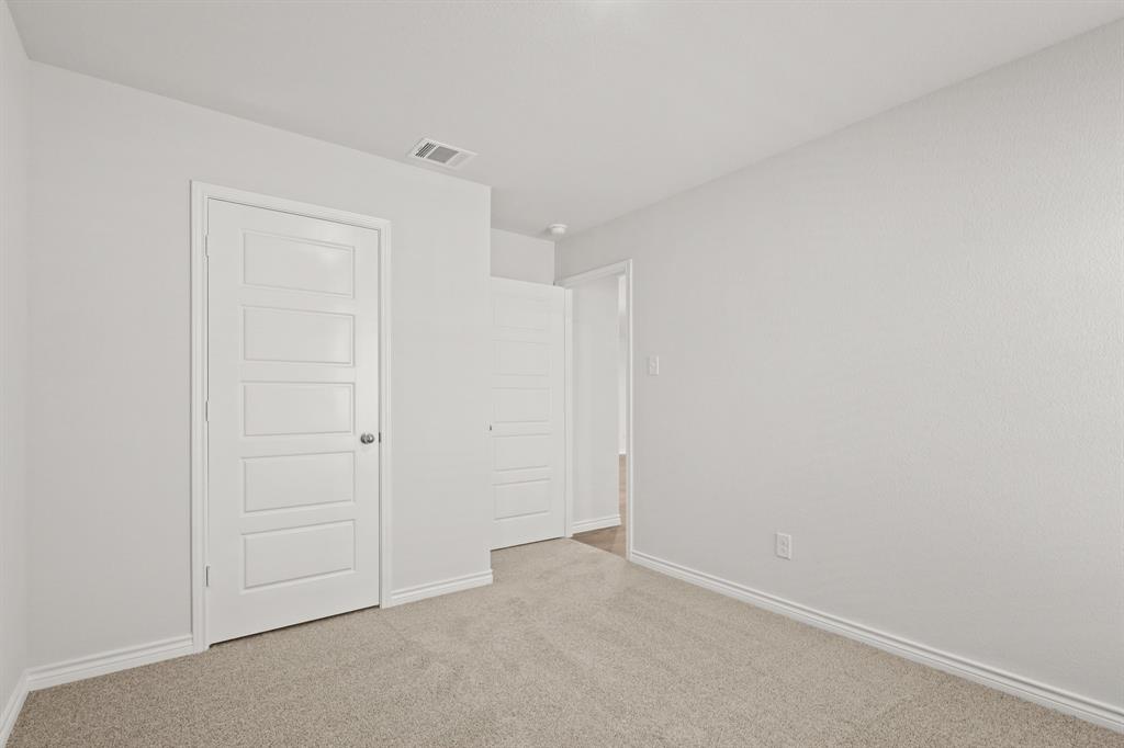 2417 Texas Ash Way Property Photo 11