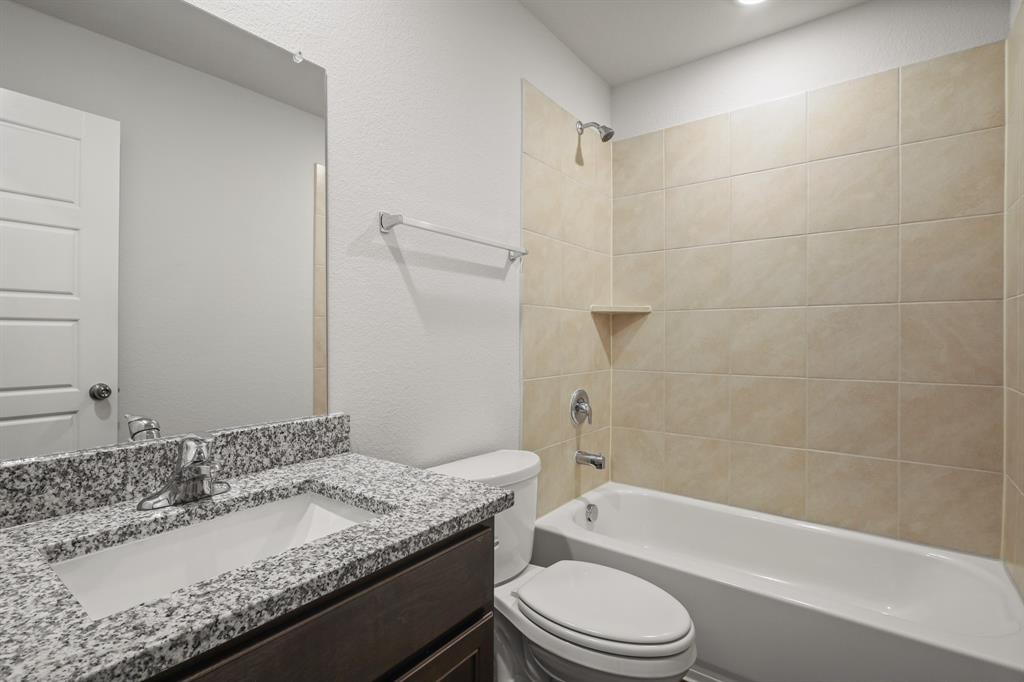 2417 Texas Ash Way Property Photo 12