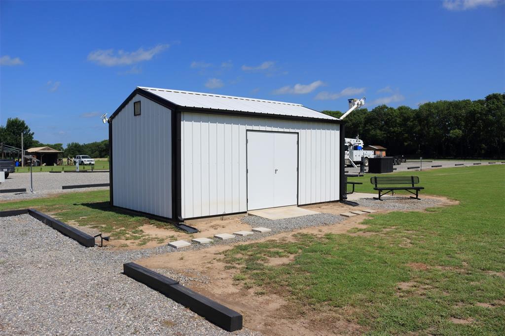 3782 W Texas Highway 56 Highway Property Photo 9