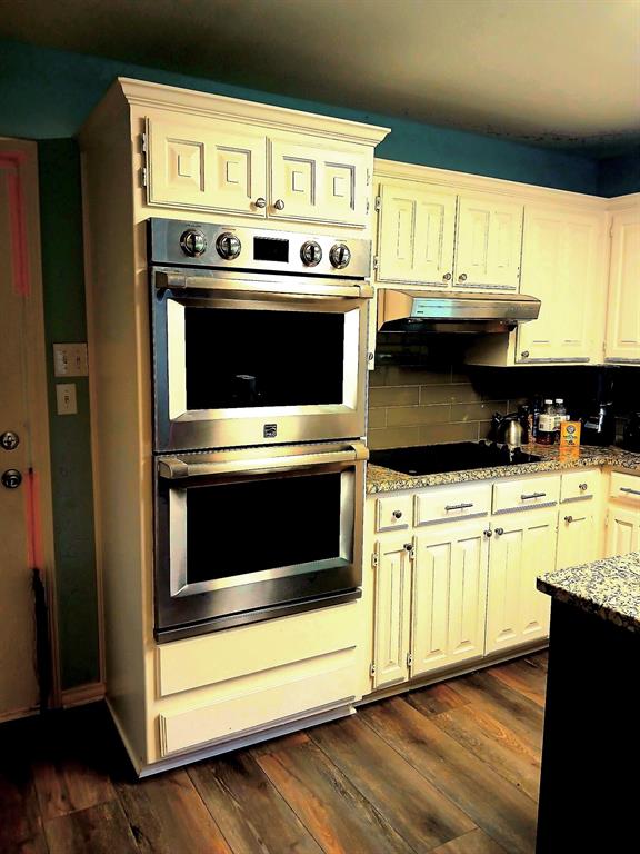 357 Kellys Circle Property Photo 4