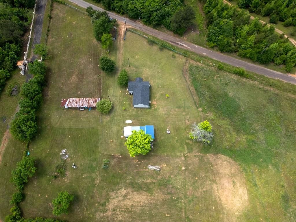 8869 County Road 1617 Property Photo 24