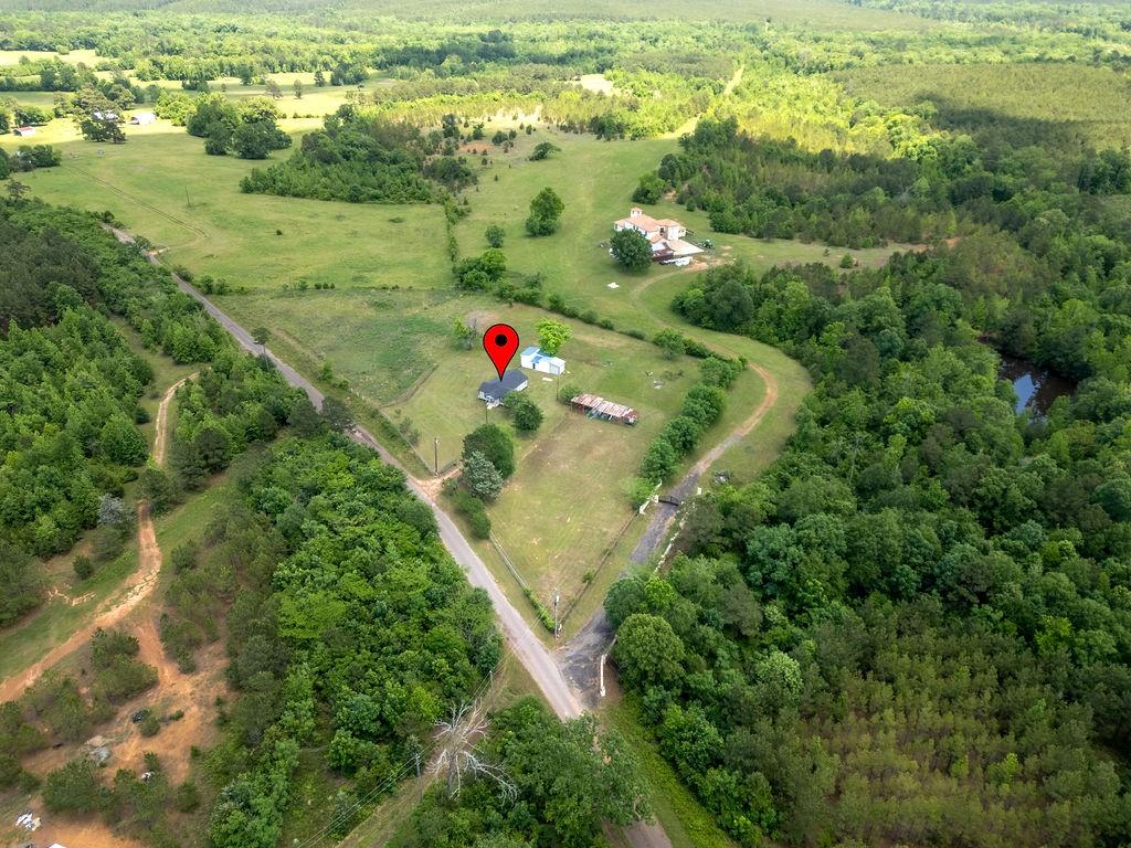 8869 County Road 1617 Property Photo 26