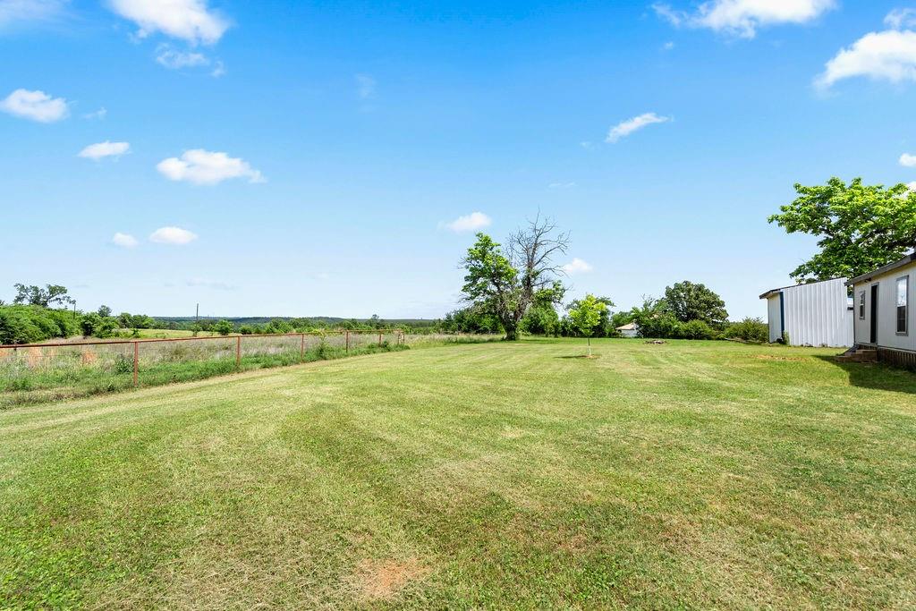 8869 County Road 1617 Property Photo 37