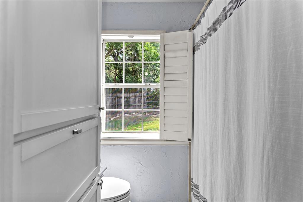 2900 Bedfordshire Property Photo 25