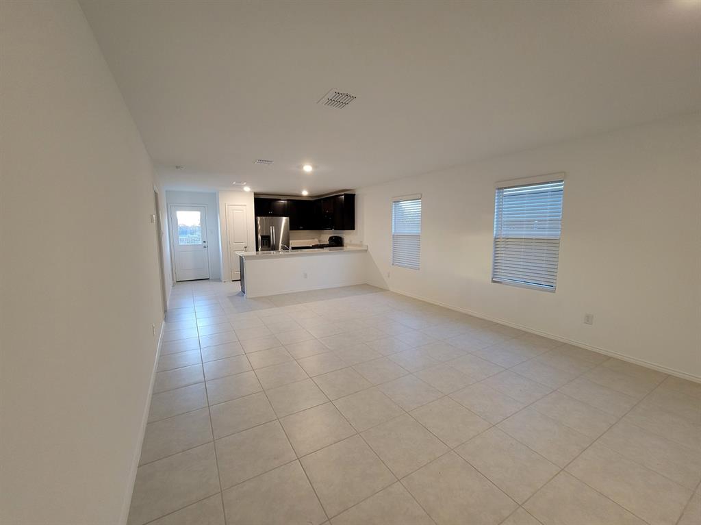 7513 Bluebell Lane Property Photo 4