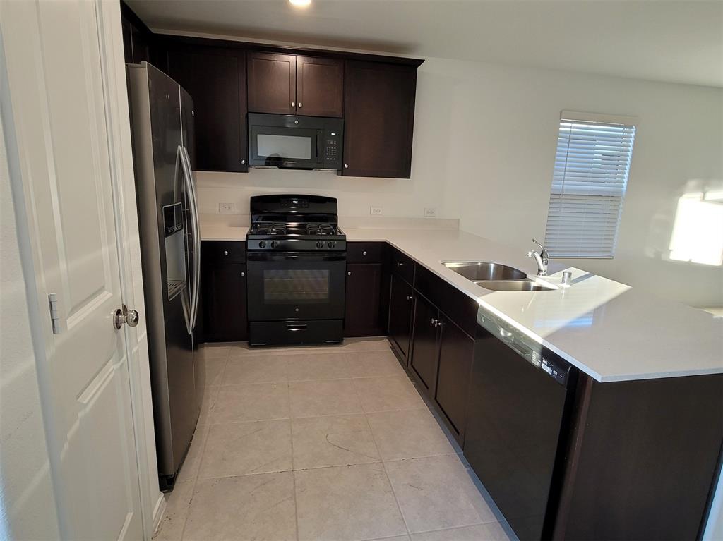 7513 Bluebell Lane Property Photo 10