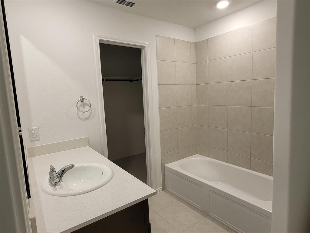 7513 Bluebell Lane Property Photo 15