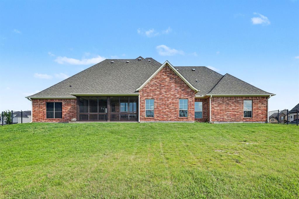 2016 Fox Bend Trace Property Photo 31