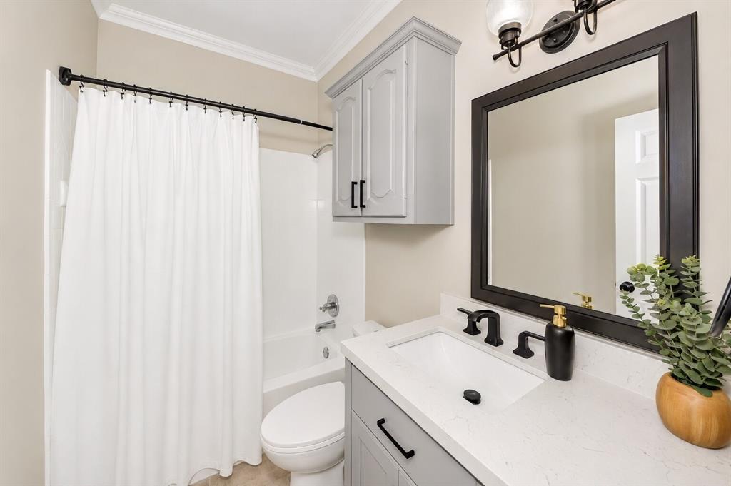 3817 Ganzer Road Property Photo 13