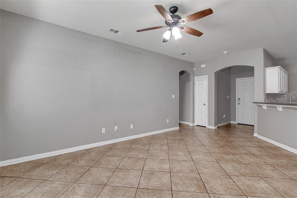 1015 Christine Street Property Photo 8