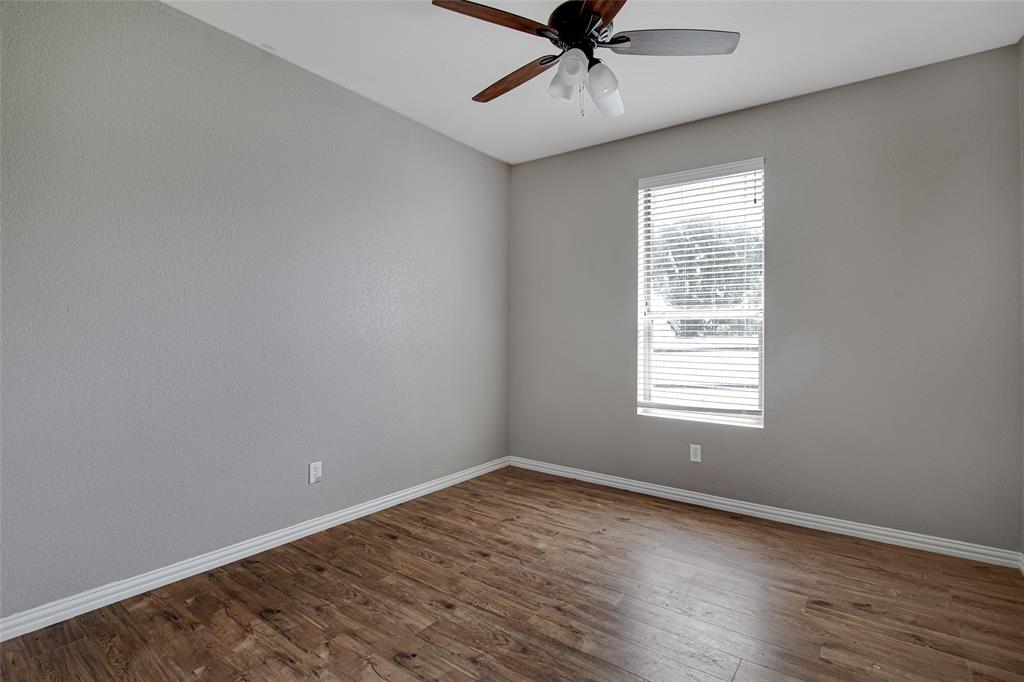 1015 Christine Street Property Photo 23