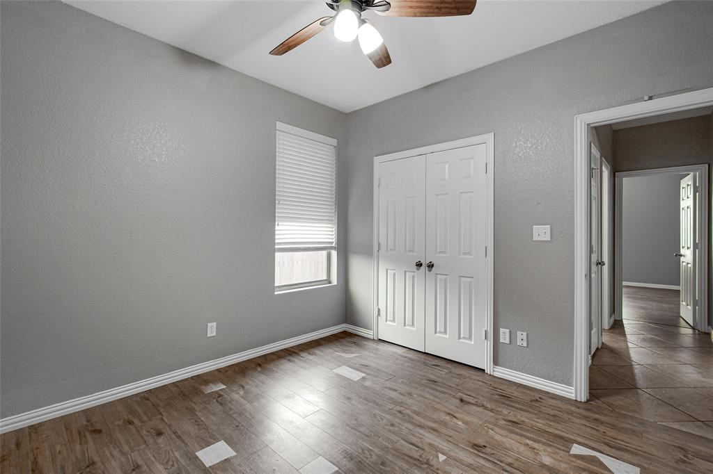 1015 Christine Street Property Photo 24