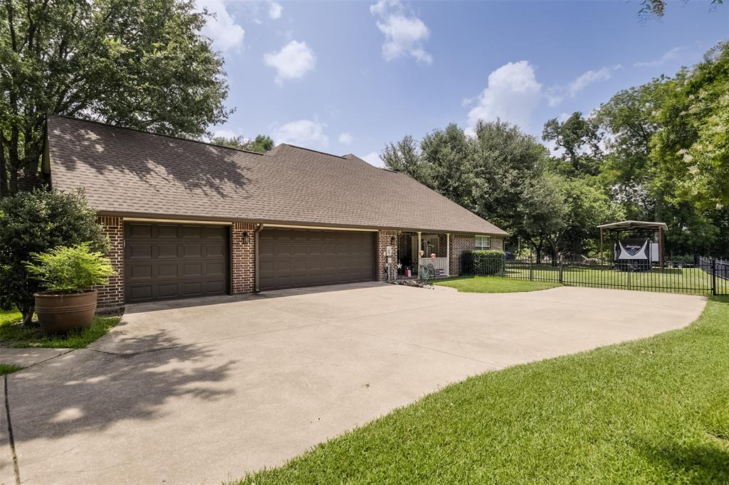 515 Seneca Drive Property Photo 31