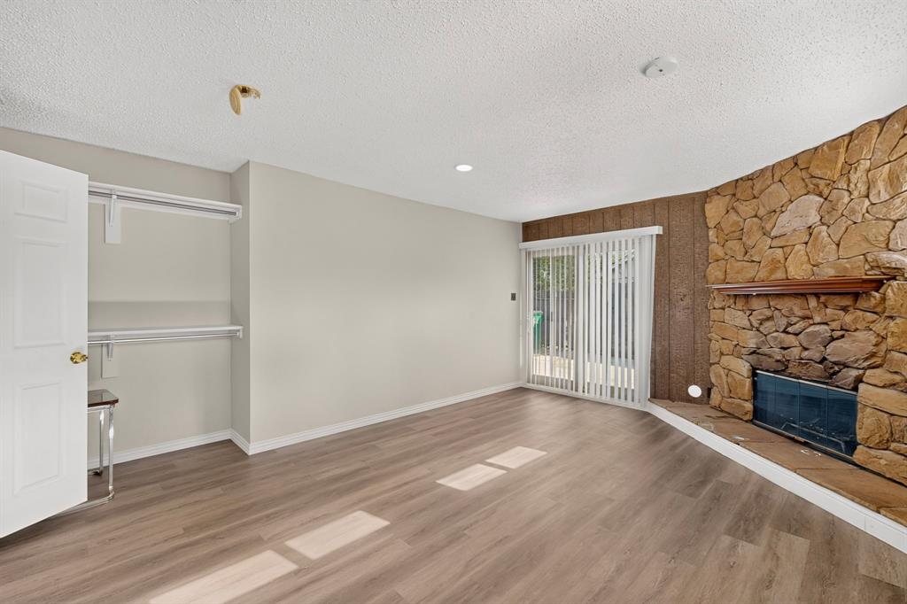 2041 Hemlock Drive Property Photo 12