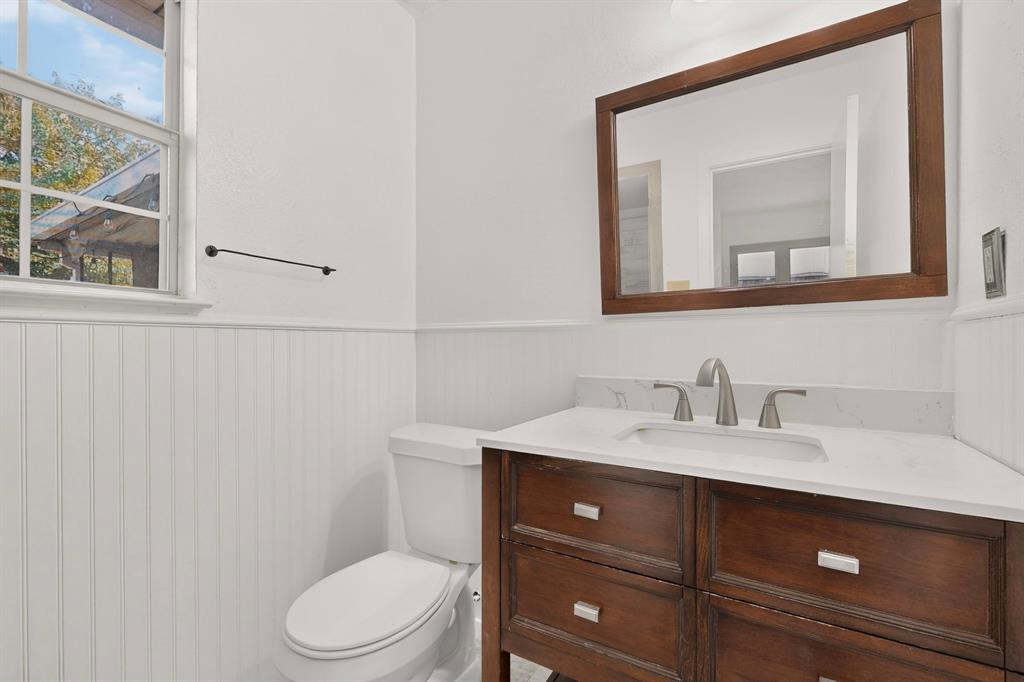 2041 Hemlock Drive Property Photo 14