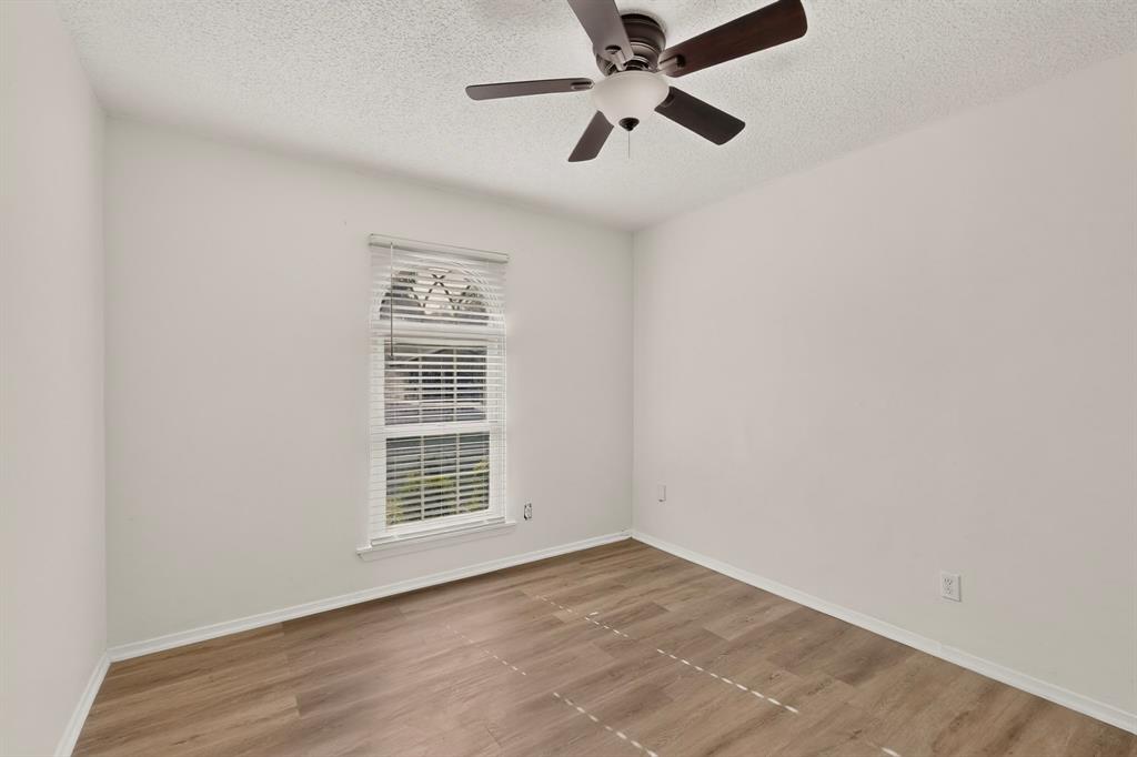2041 Hemlock Drive Property Photo 15