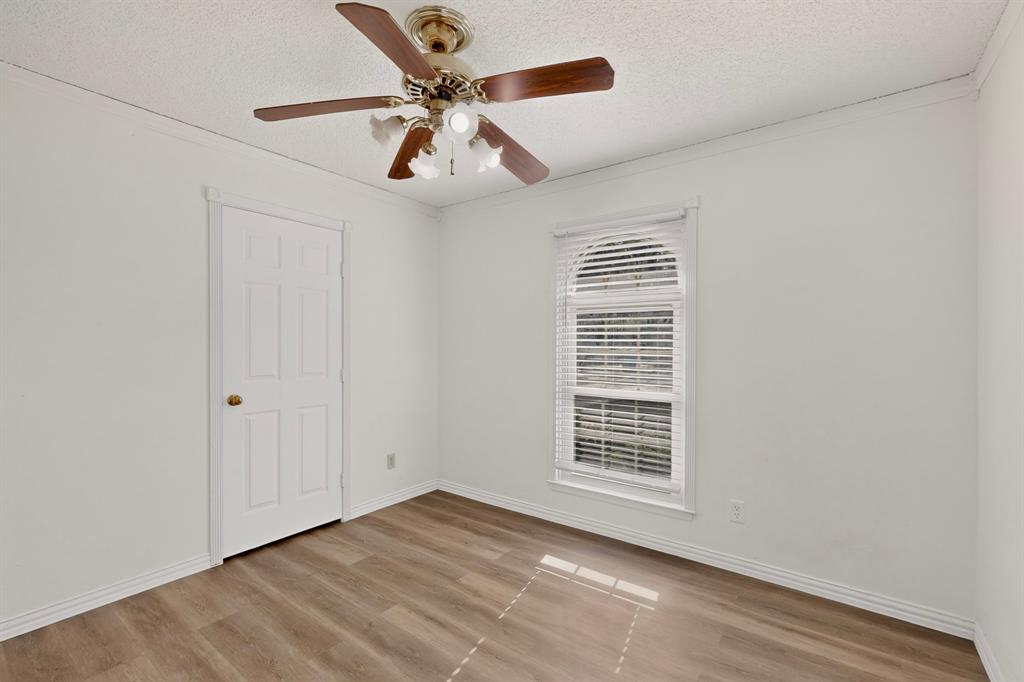 2041 Hemlock Drive Property Photo 16