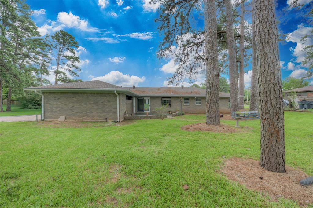 4128 Pines Road Property Photo 5
