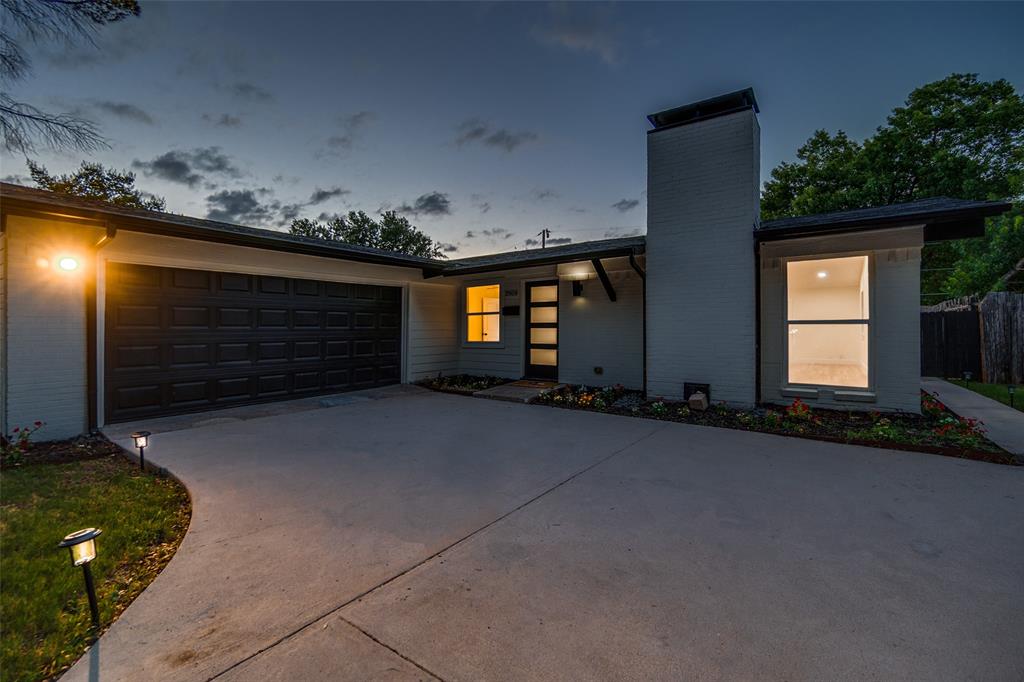 2909 Silverton Drive