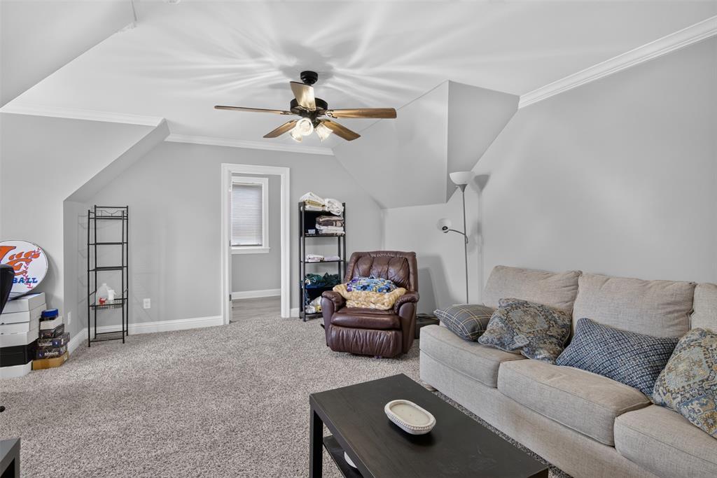 690 Popsi Lane Property Photo 28