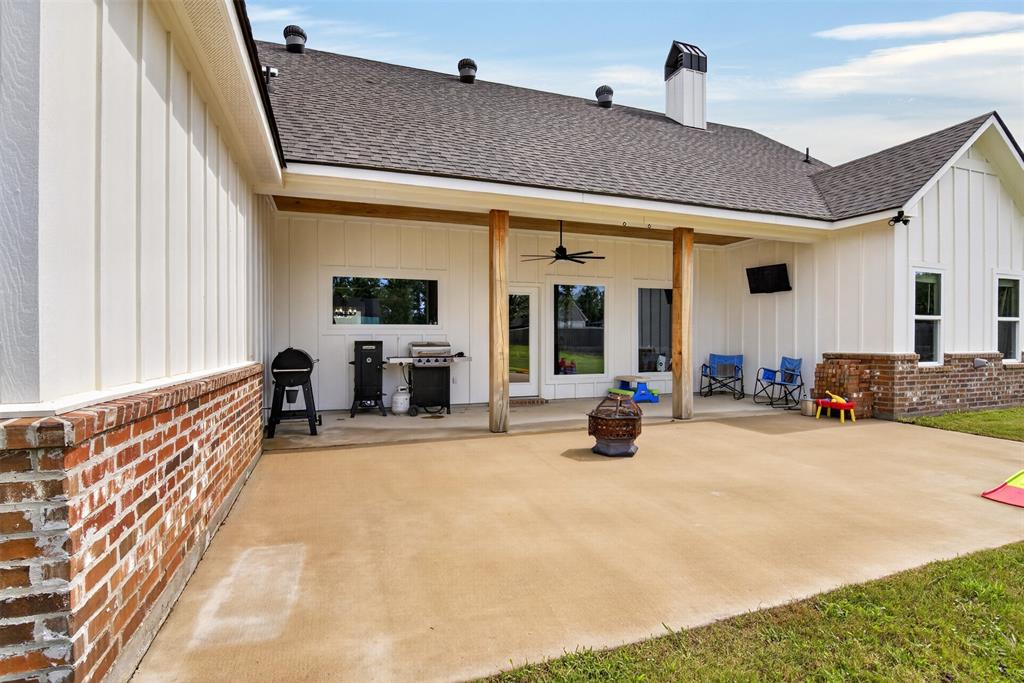 690 Popsi Lane Property Photo 32