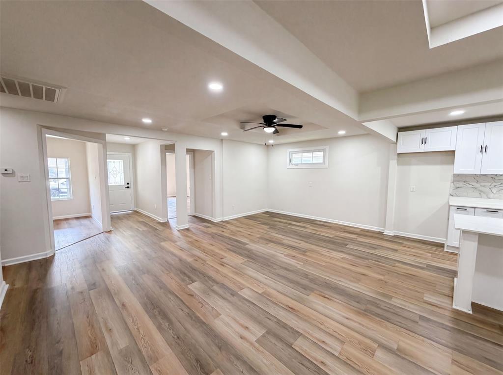321 S 4th Street Property Photo 3
