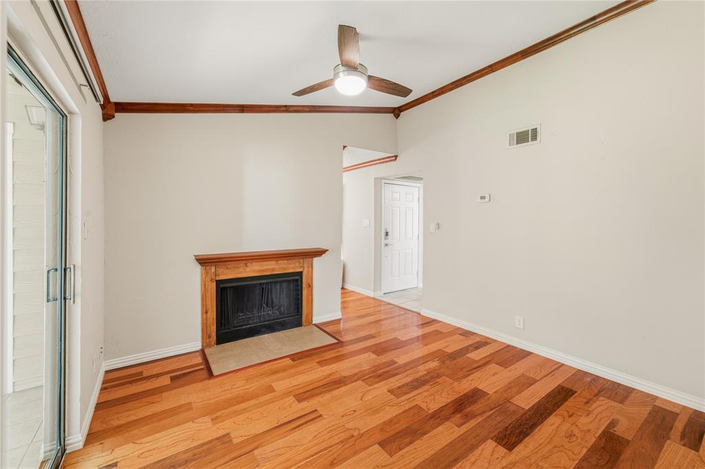 4748 Old Bent Tree Lane 604 Property Photo 3