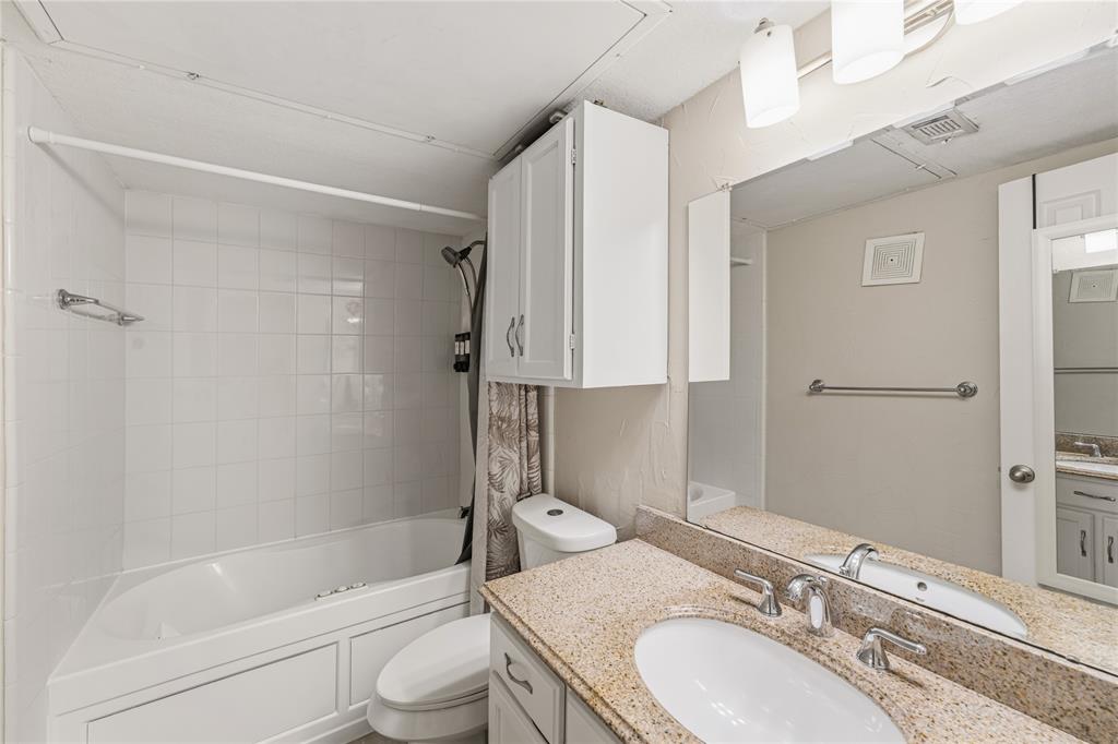 4748 Old Bent Tree Lane 604 Property Photo 16