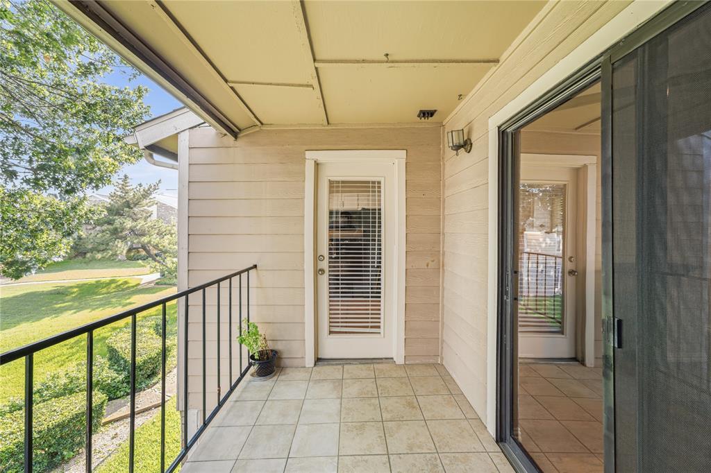 4748 Old Bent Tree Lane 604 Property Photo 17