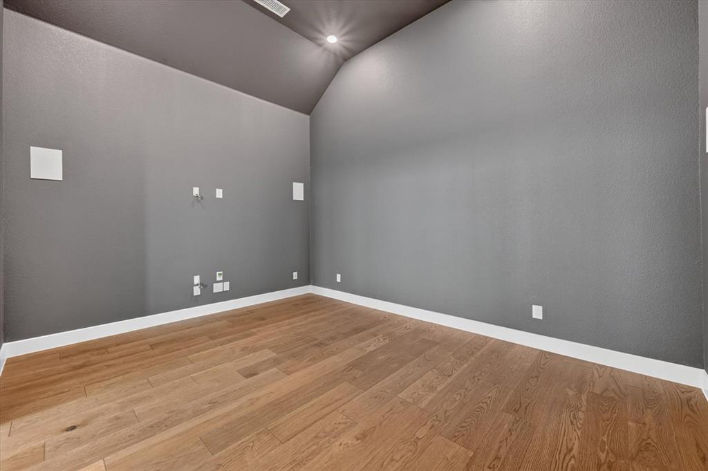 416 Mercury Court Property Photo 27