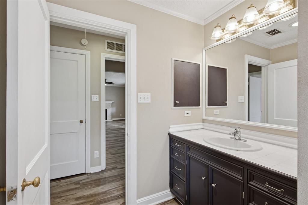 909 Keith Pumphrey Drive Property Photo 19