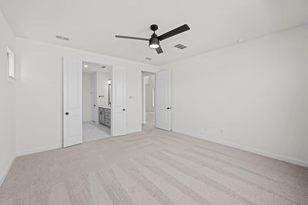 2437 Trailrunner Drive Property Photo 18
