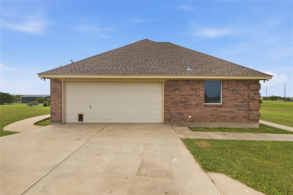 8116 Clearview Court Property Photo 9