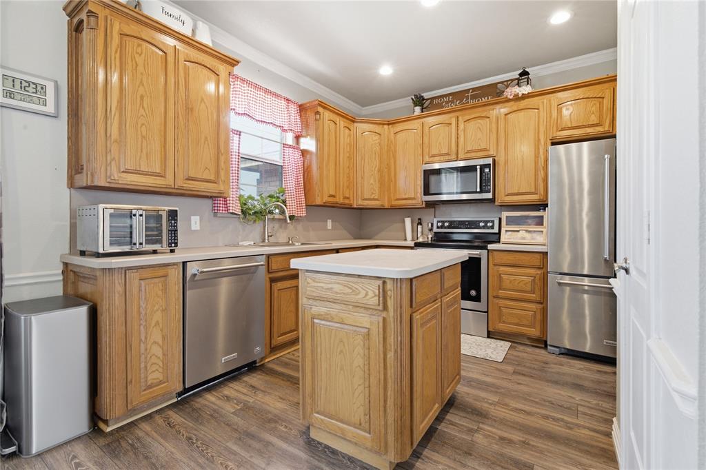 8116 Clearview Court Property Photo 15