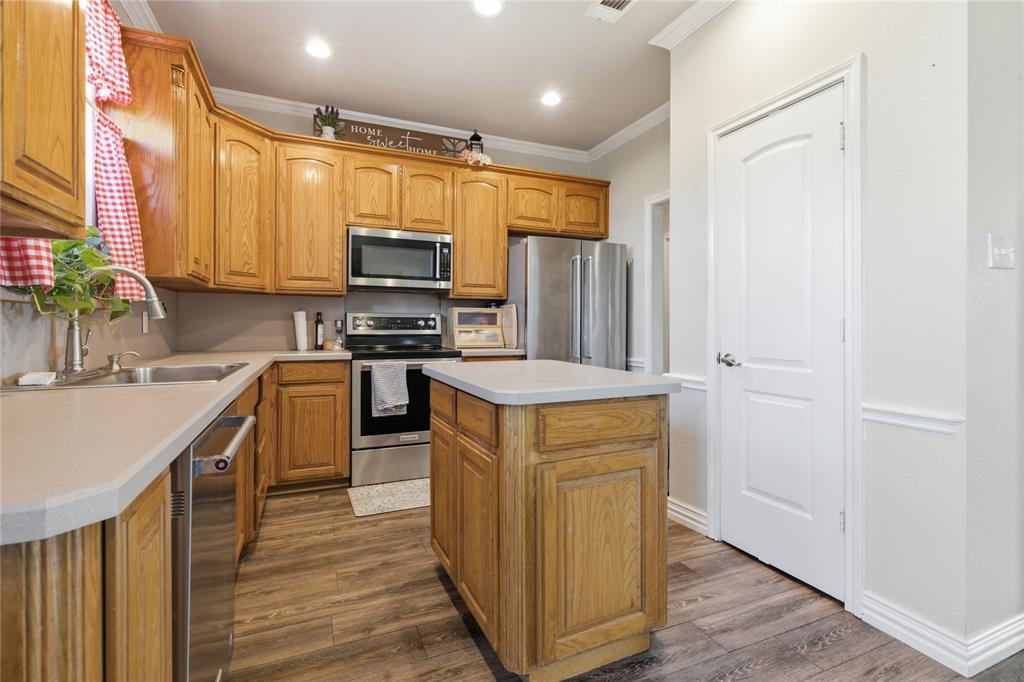 8116 Clearview Court Property Photo 16