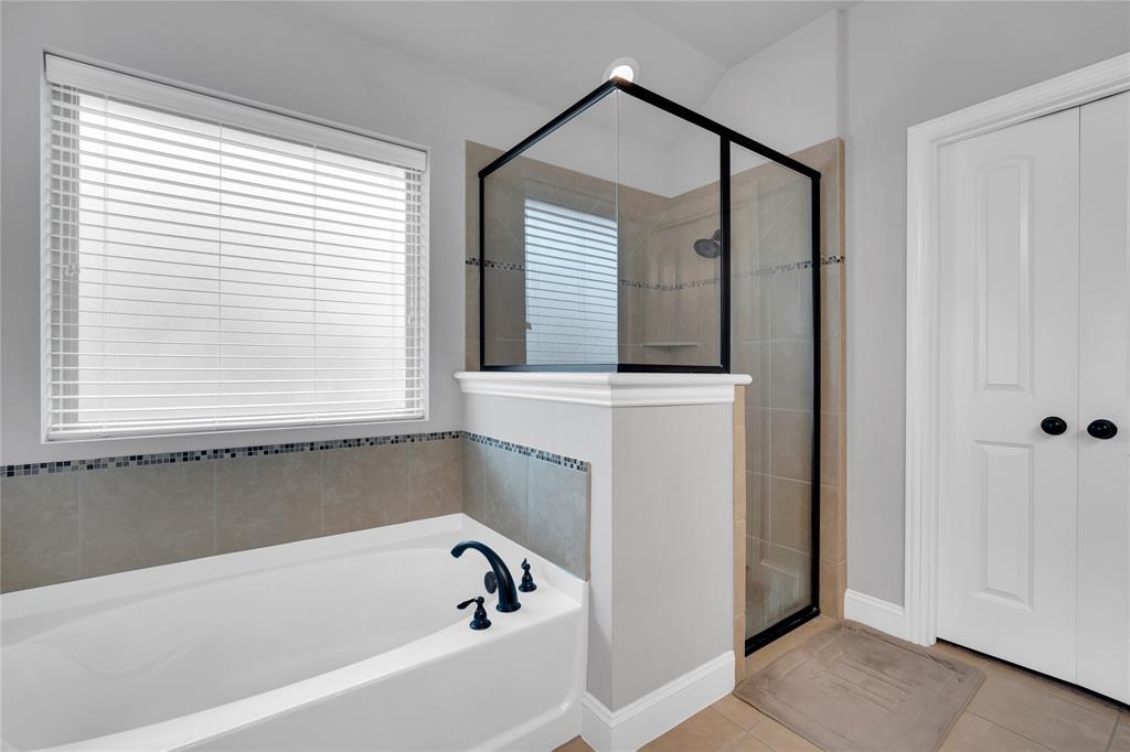 3226 Paisley Drive Property Photo 15