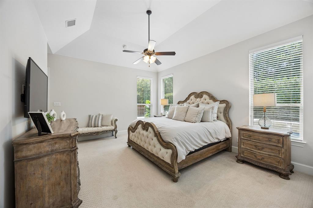 405 Cypress Garden Drive Property Photo 17