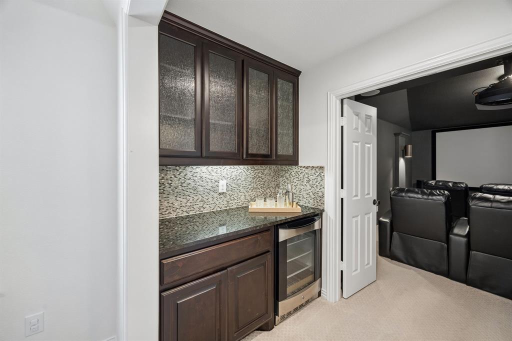 405 Cypress Garden Drive Property Photo 27