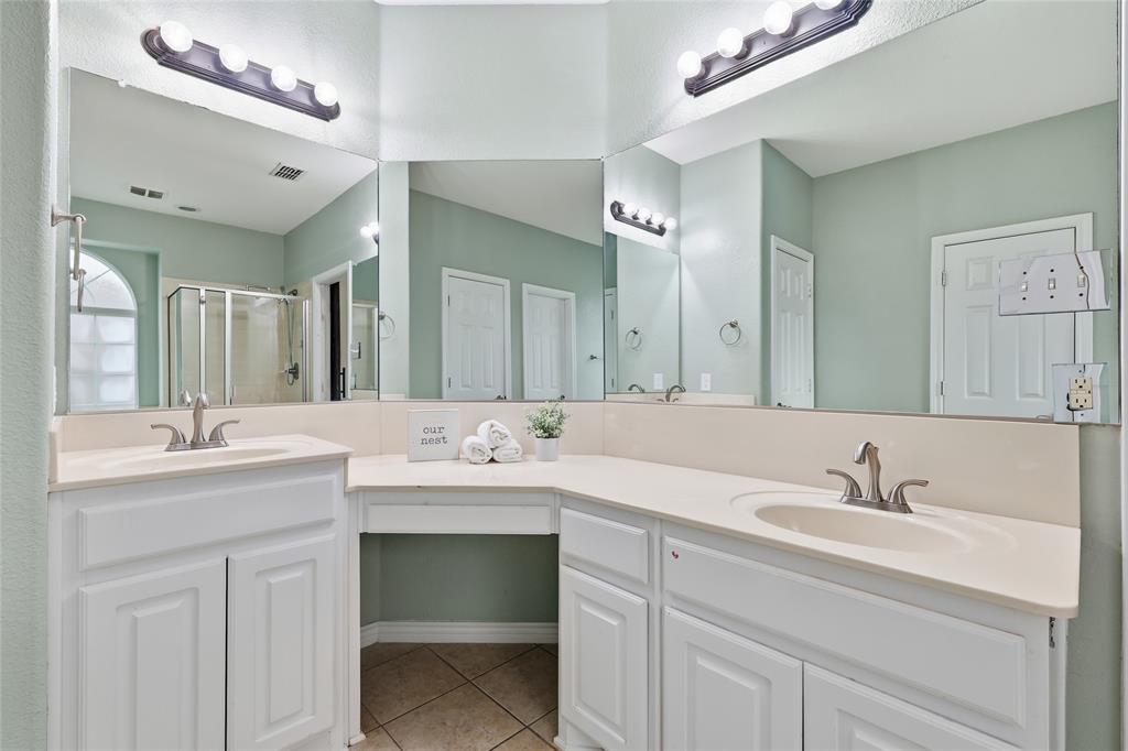 1301 Senita Cactus Street Property Photo 15